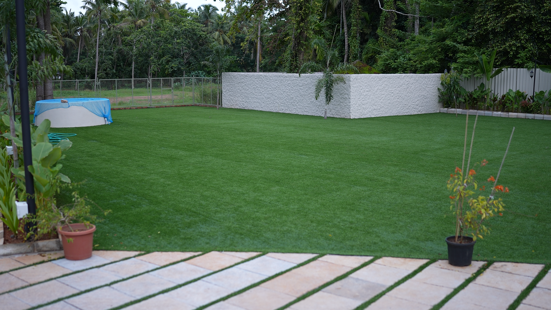 Kannur Gardens Lawn